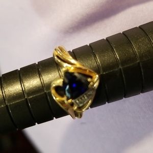 10K gold & sapphire ring ~~ 7